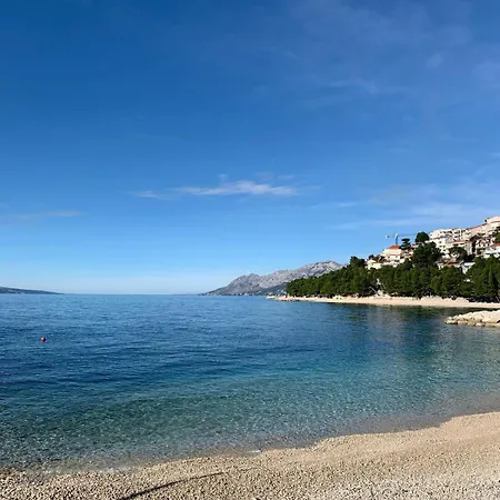 Apartment Royal Lino Baska Voda
