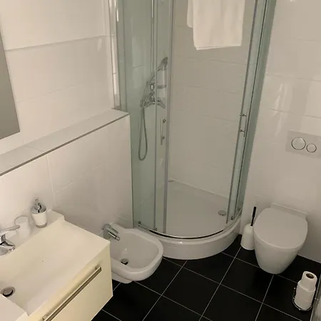 Apartment Royal Lino Baska Voda