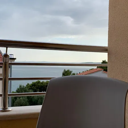 Royal Lino Apartman Baska Voda