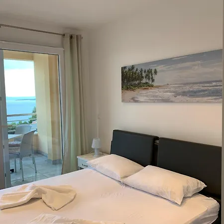 Royal Lino Apartment